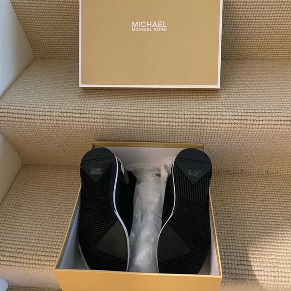 Authentic Skylar Stretch knit sock sneaker - Picture 3 of 8